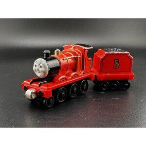 2002 James And Tender Thomas & Friends Take-N-Play Along Diecast Train #5 Engine